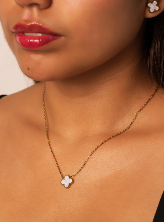 COLLARES 01 TREBOL